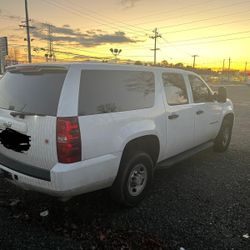 Chevrolet Suburban 2009 LS 2500 4WD SPORT UTILITY 4-DR 6.0L V8 OHV 16V