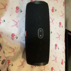 JBL speaker black