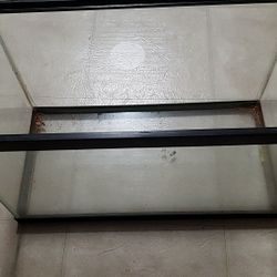 Glass tank
