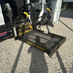 Wheelchair Lift 