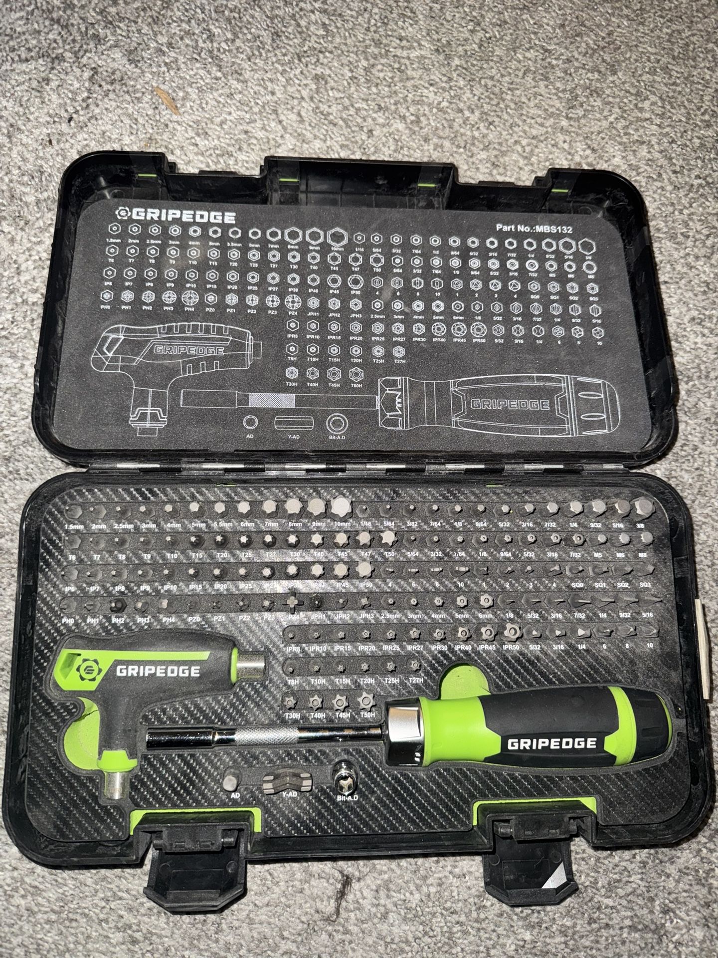 GripEdge 132-PC R.P.T. Multi-Bit Driver Set
