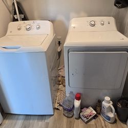 GE Washer/Dryer Set