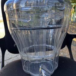 Juice Dispenser