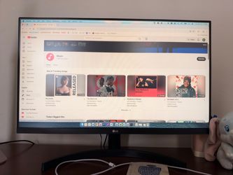 $100 LG IPS Monitor 27" FHD (1920 x 1080) Display for sale