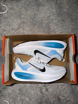 Nike Vomero 18