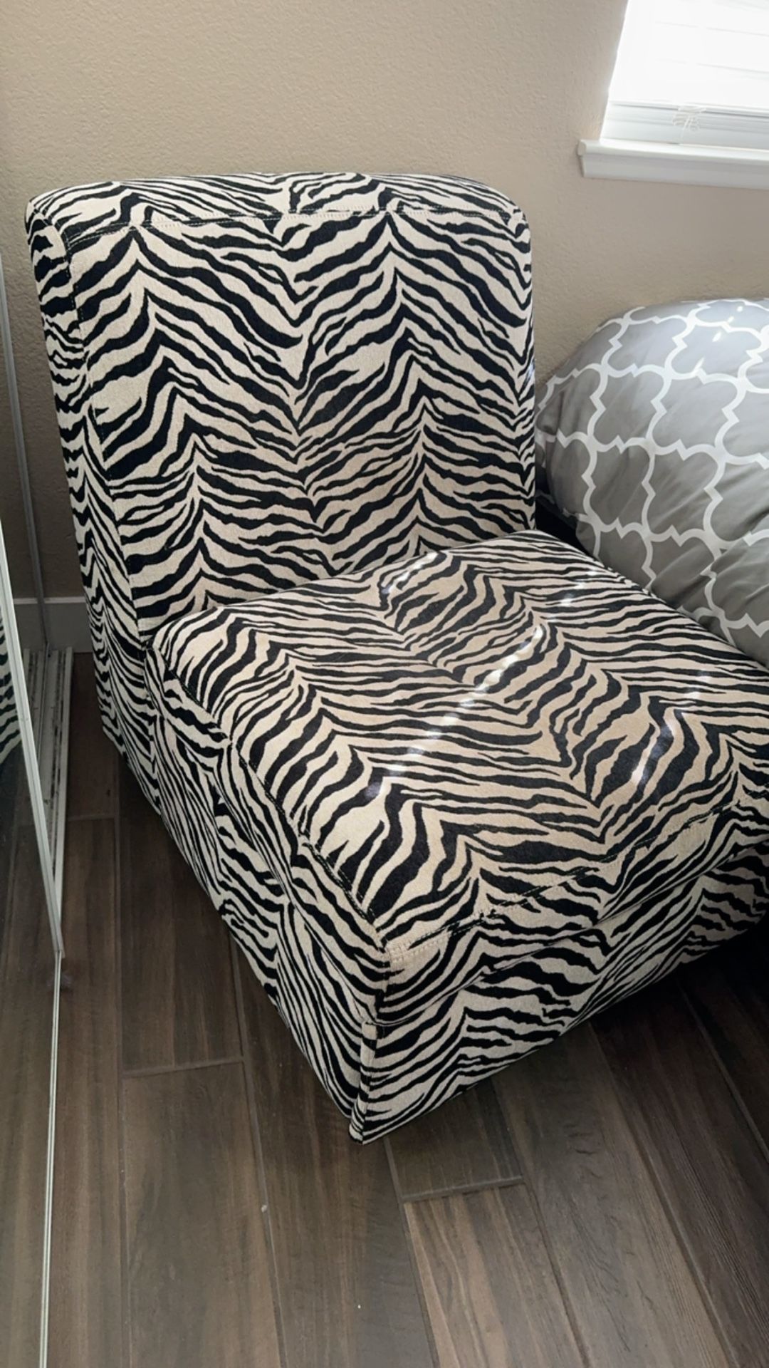 Zebra Oversized Room Chair