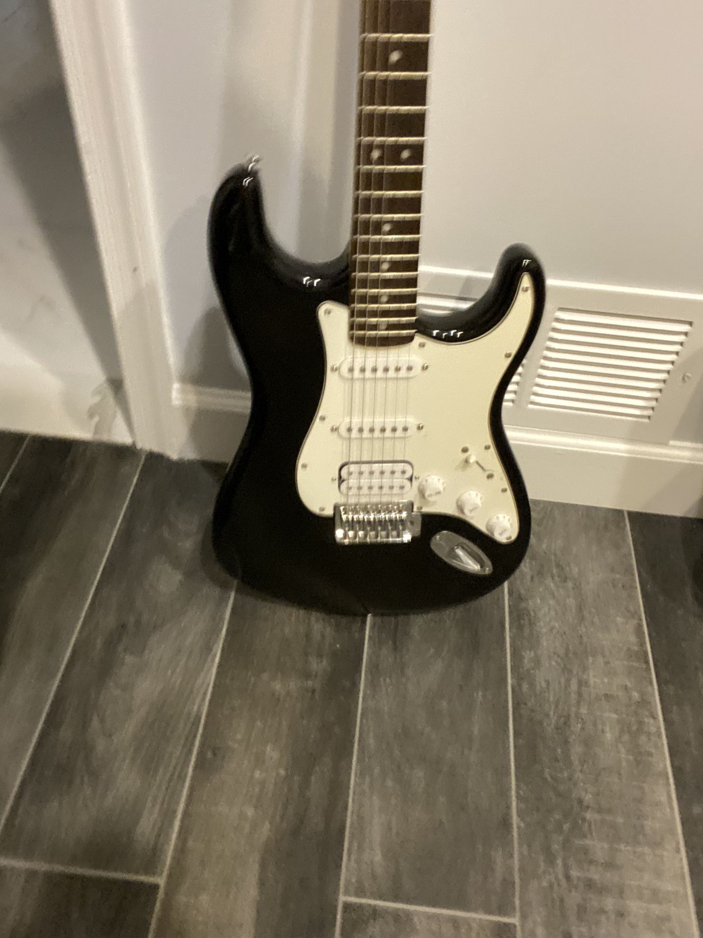 Starcaster strat electric guitar by fender