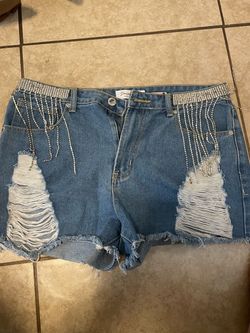 Bedazzled country shorts large