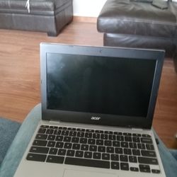 Chromebook Acer Laptop/ GIVE ME UR BEST OFFER