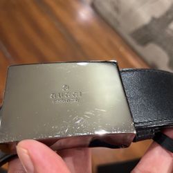 Used Gucci men’s belt 