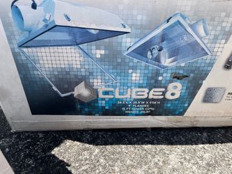 Cube8 growlight reflector