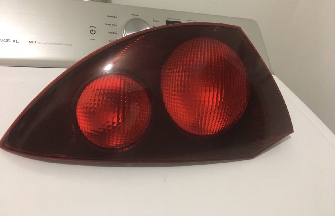2001 MITSUBISHI ECLIPSE REAR BACK TAIL LIGHT LIGHTS LAMP BRAKE LEFT RIGHT PAIR