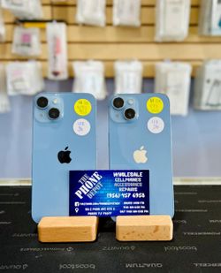 iPhone 14 Reg. 128GB Unlocked 