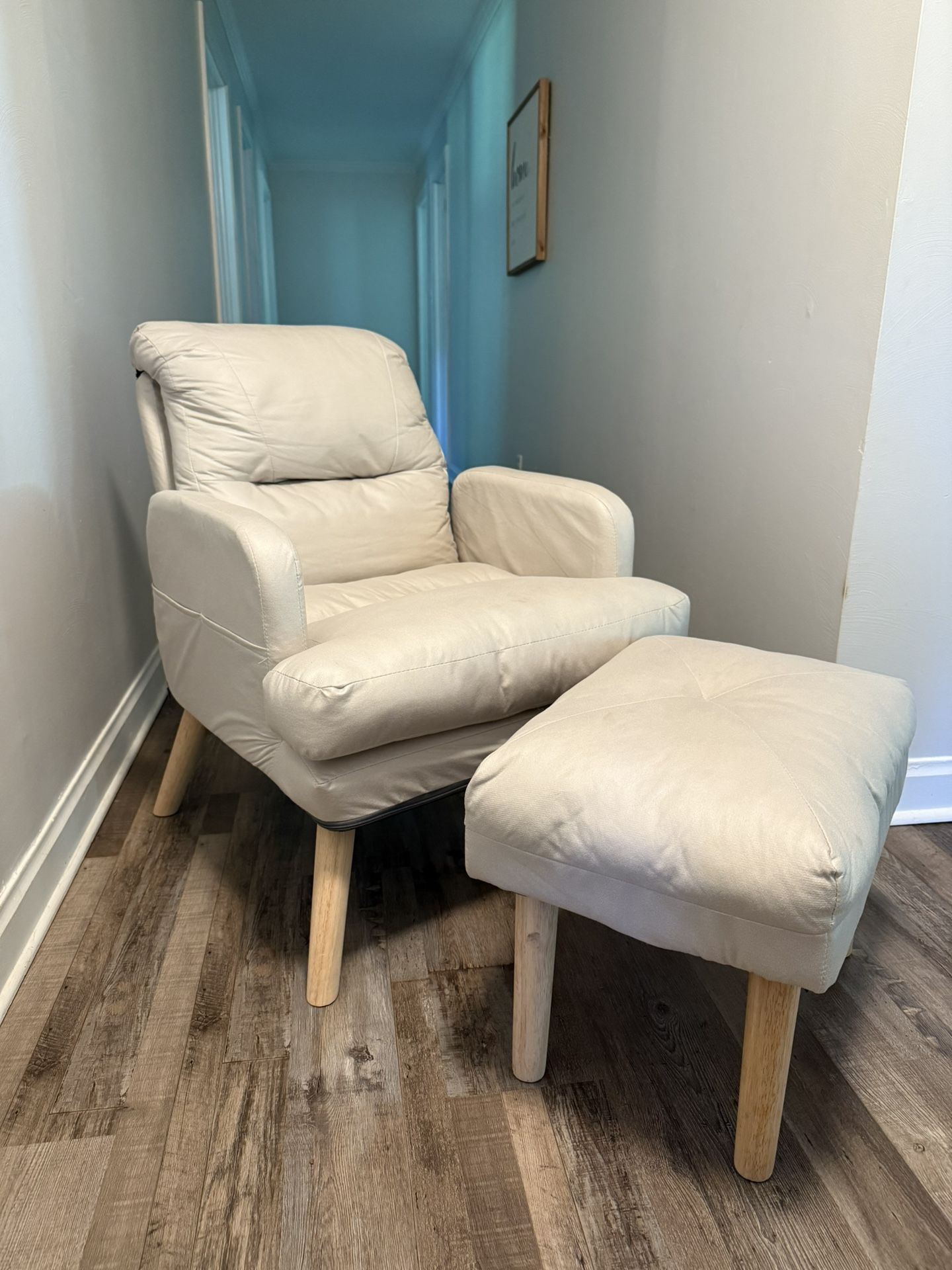 Recliner Accent Chair