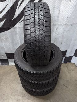 225/60r17 Toyo Observe GSI-5 studless winter snow tires