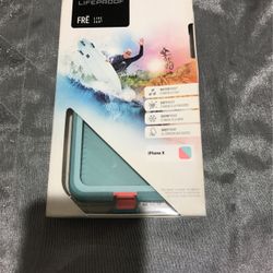 Life proof IPhone X Phone Case