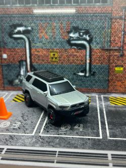 Toyota 4Runner Diecast Model Car custom