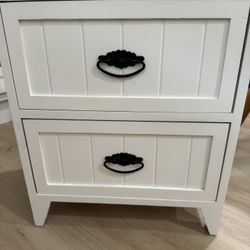 Side Table Or Small Storage Drawers White 