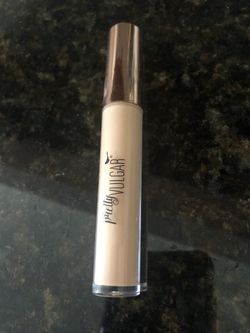 Concealer/pretty vulgar/make up