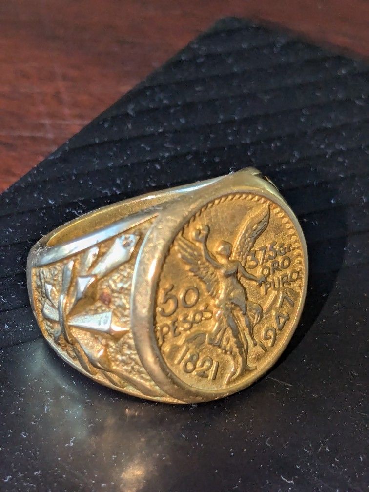 50 Pesos Gold ring