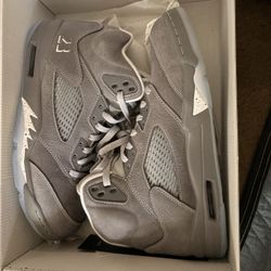 Jordan Wolf Grey 2026