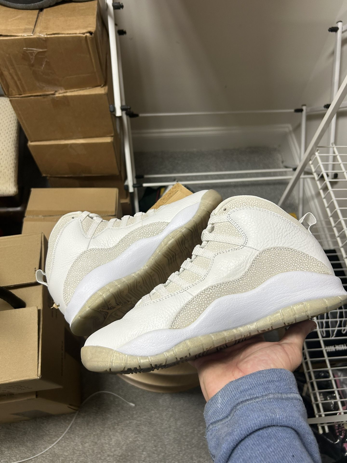 Jordan 10 OVO White (8.5M) Pre-Owned No Box & 100% authentic / good condition 