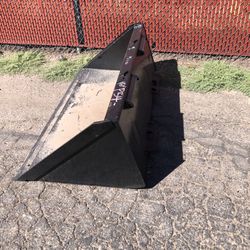 Bobcat Bucket