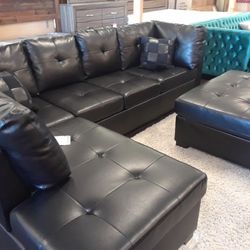 New Sectional Sofa In Genuine Leather Ottoman Included