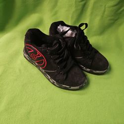 Heelys Boys Size 3