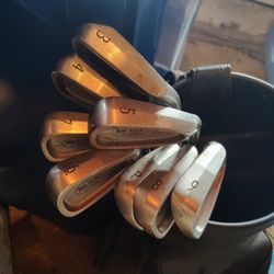 Top Flite XL 2000 Irons 3-PW with bag