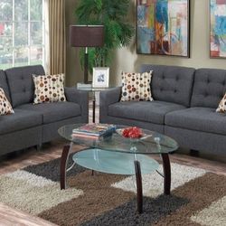 BRAND NEW 2PC SOFA AND LOVESEAT WITH ACCENT PILLOWS INCLUDED $549
