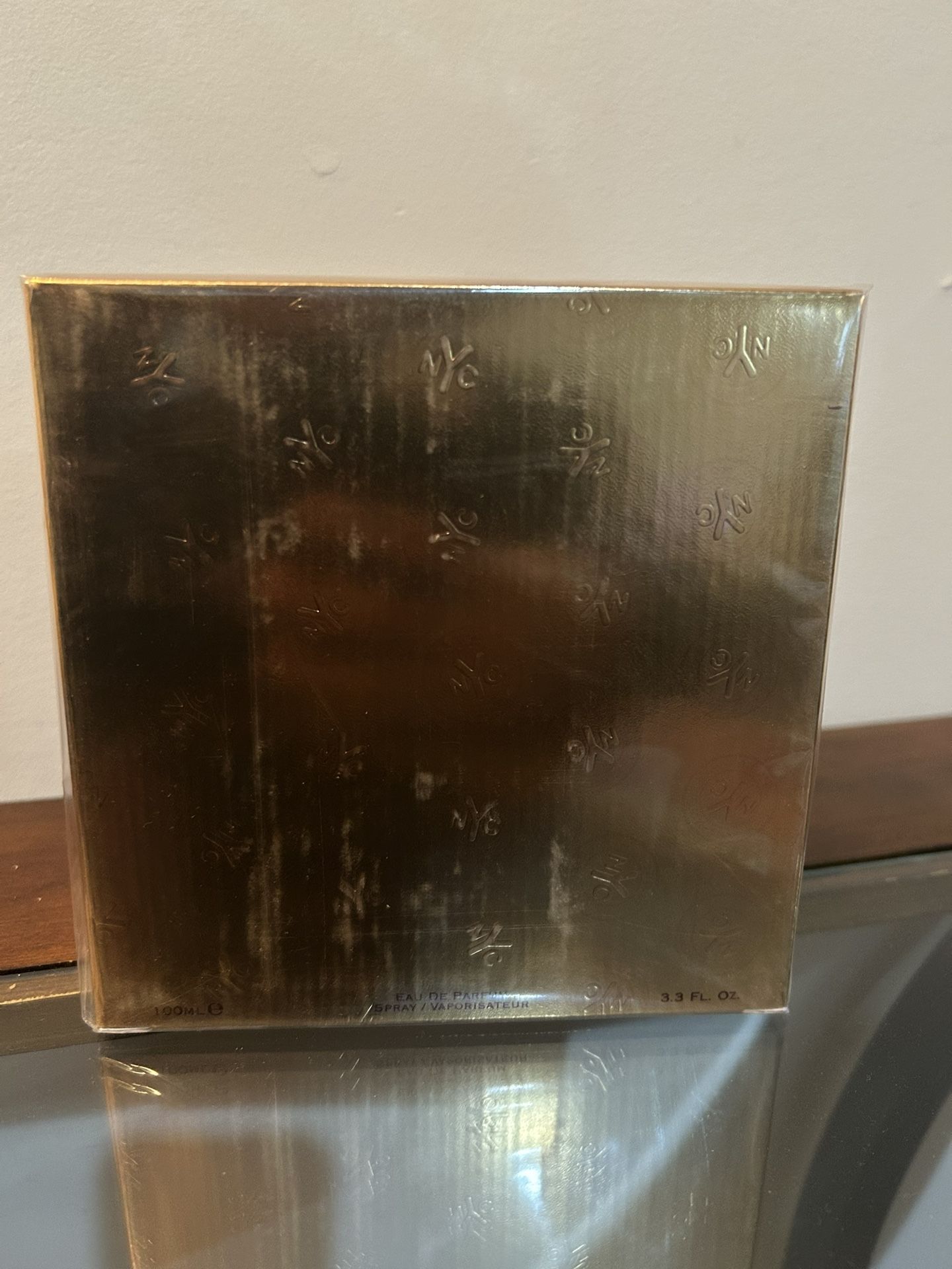 Bond No.9 Signature Scent