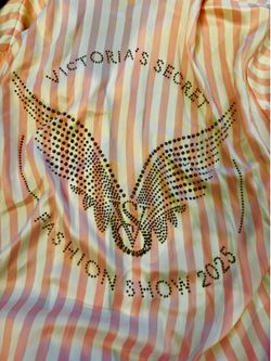 Victoria’s secret pajamas