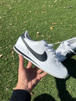 Sz 10 Nike Cortez $30 FIRM NO TRADES