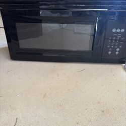 Microwave.  Over The Range