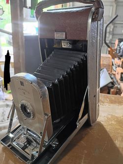 Polaroid Land Camera Model 95 CAMERA