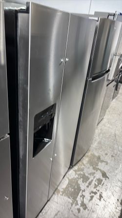 Amana side-by-side refrigerator