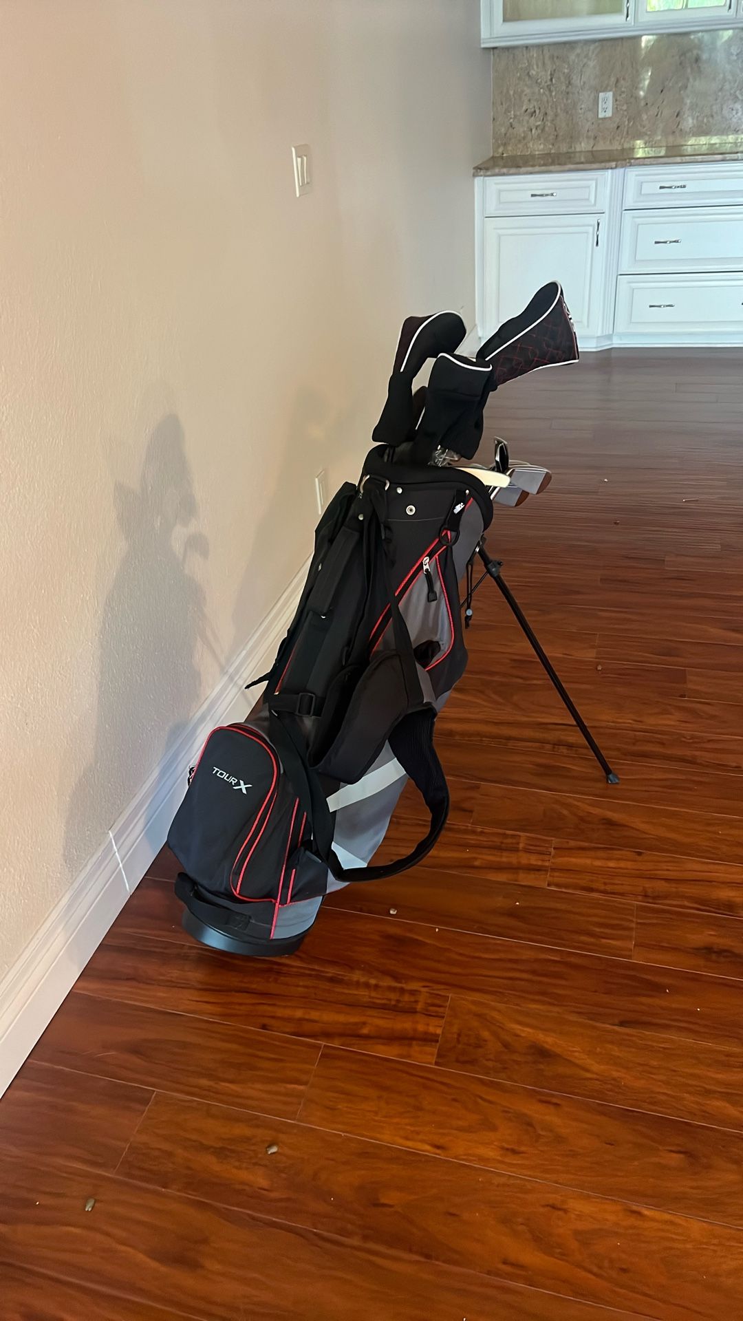Tour X golf club set with irons MG17s