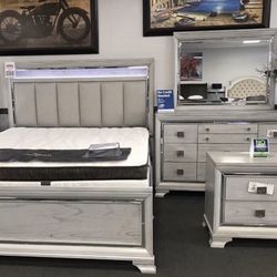 4PC King Bedroom Set w/ LED Lights 🔥SALE🔥