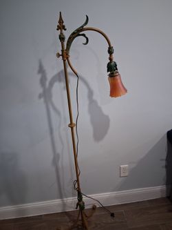 Antique Art Nouveau 1920s Floor Lamp with Carnival Glass Lamp Shade ( Read Description)