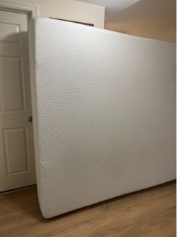 ZINUS 10 Inch Ultra Cooling Gel Memory Foam Mattress - King