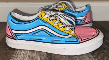 Size 6 men’s 7.5 women’s vans custom off the walls