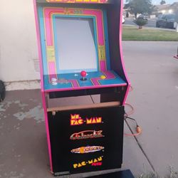 Arcade Machine 