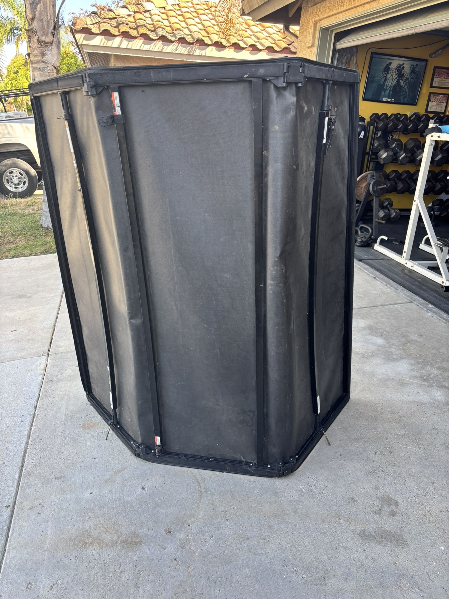 Bed Cover For 6’ Toyota Tacoma