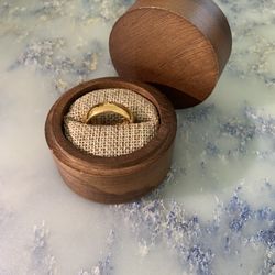 Men’s Wedding Band - Golden Ring 
