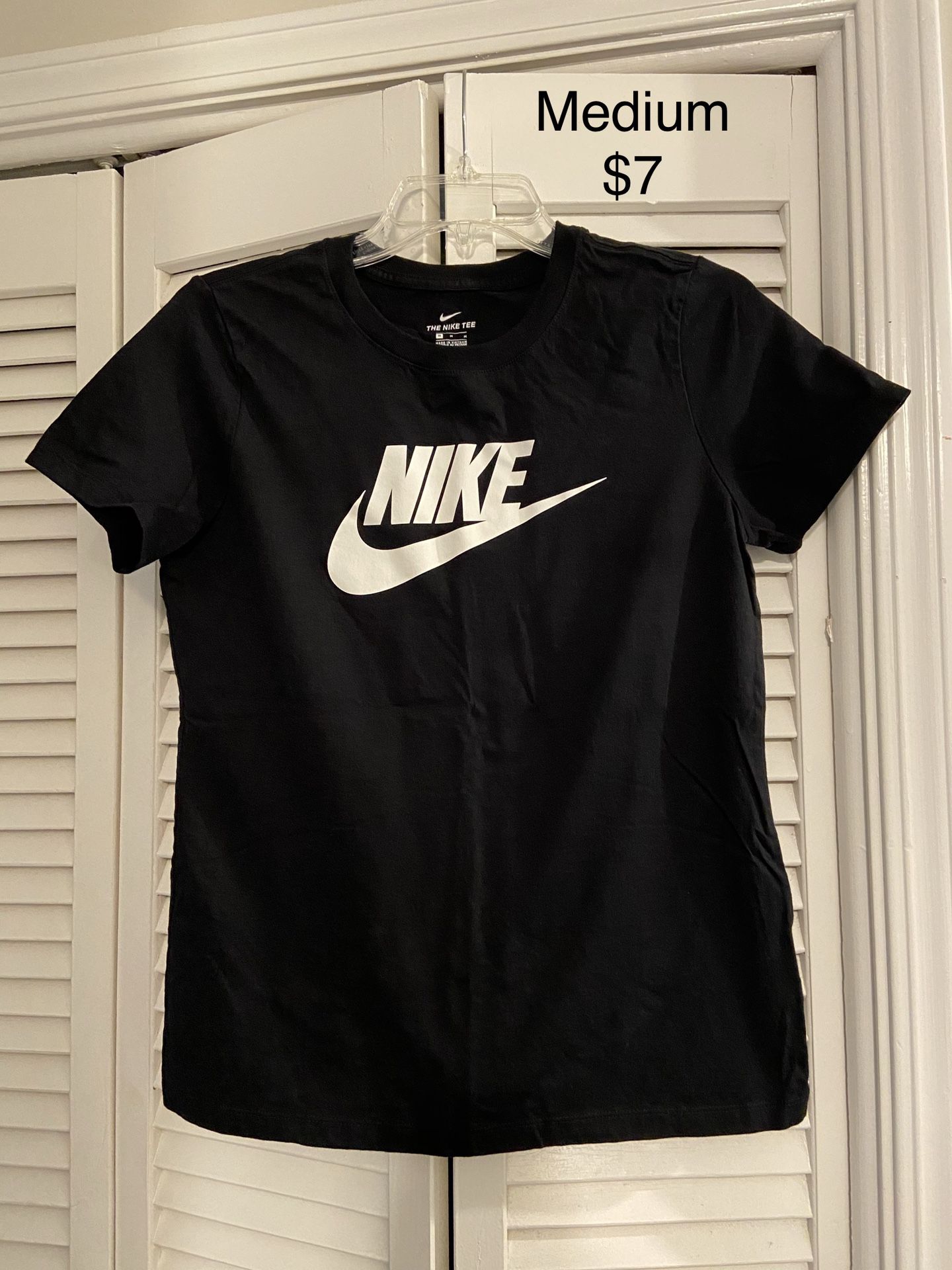 Nike Black Medium T-shirt