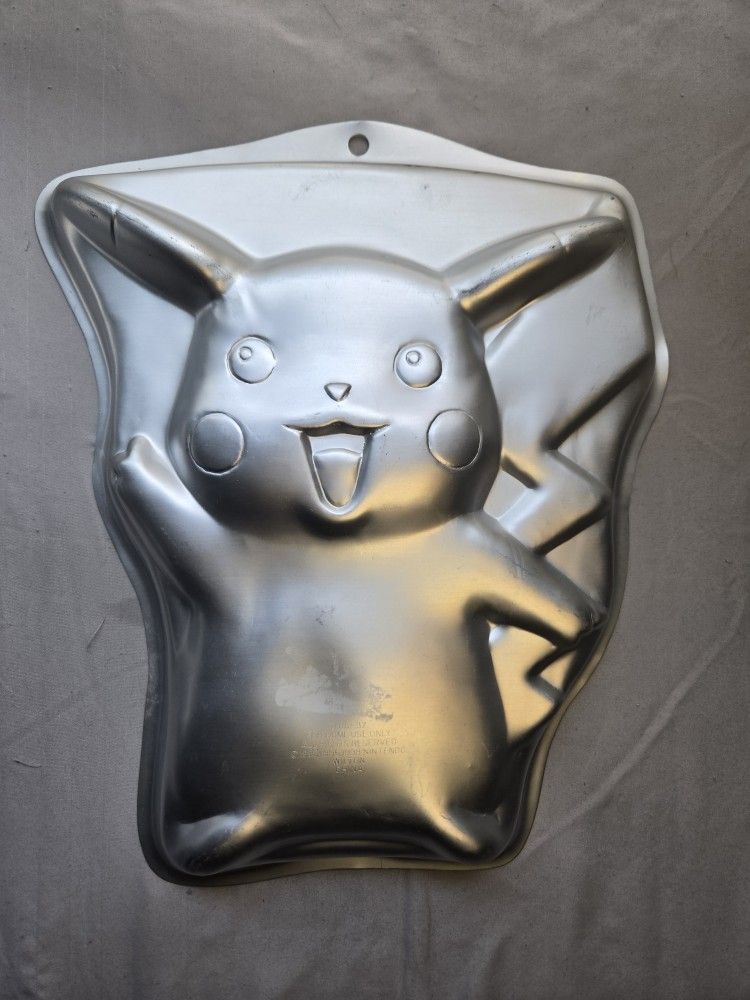 Pikachu Wilton Cake Pan Pokemon Mold # 2105-37 Nintendo Birthday 1998 Shaped