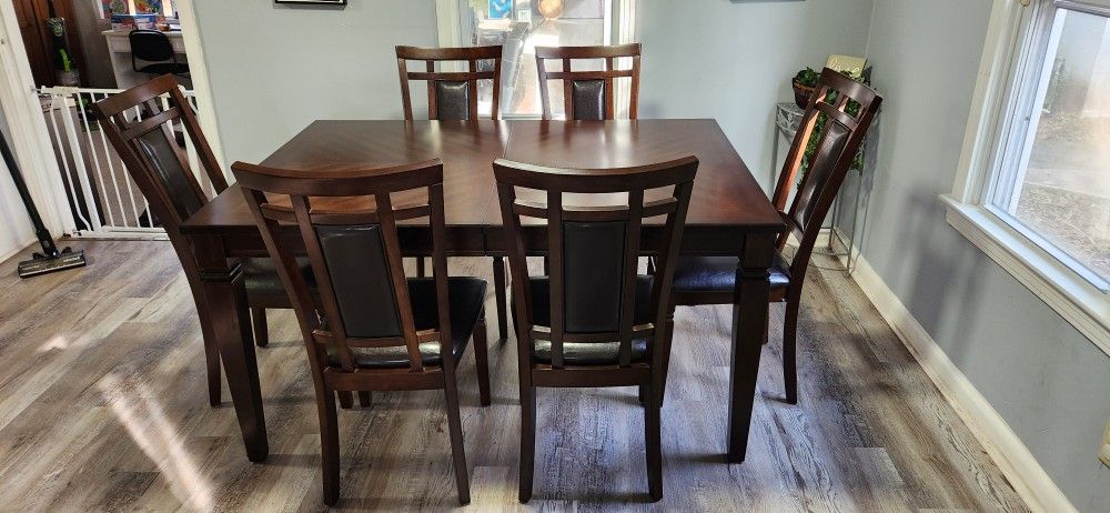 Espresso 7 Piece Dining Set DELIVERY AVAILABLE