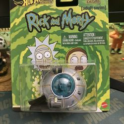 Hot Wheels Premium Pop Culture Rick & Morty Ship 