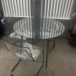 Dinner Glass Table W 3 Chairs